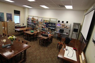 A Librarian's Guide to Makerspaces: 16 Resources | OEDB.org